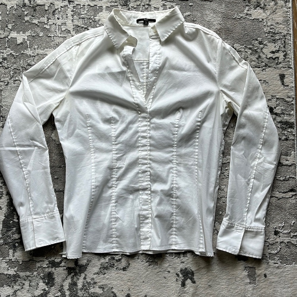 Hugo Boss button down with side zippers!